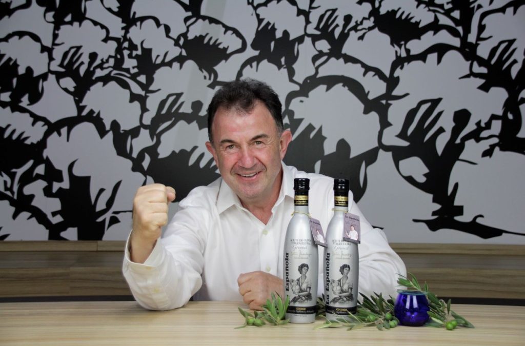 La Española expands its gourmet range with an extra virgin olive oil made together with the prestigious chef Martín Berasategui