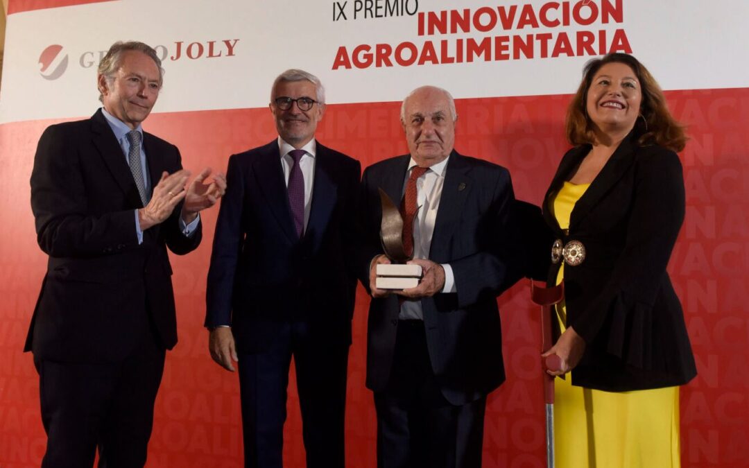 Acesur y su presidente, Juan Ramón Guillén Prieto, reciben el IX Premio de Innovación Agroalimentaria de Banco Santander y Grupo Joly